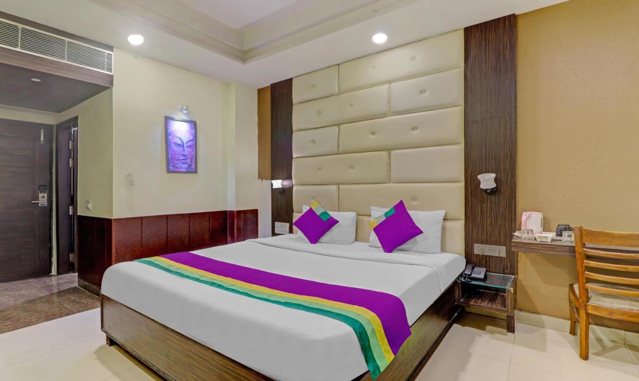 Hotel Light House Agra By Park Tree Zewnętrze zdjęcie